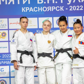 Зуева - победительница турнира Гулидова - 16