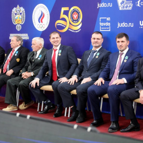 Награждённые тренеры