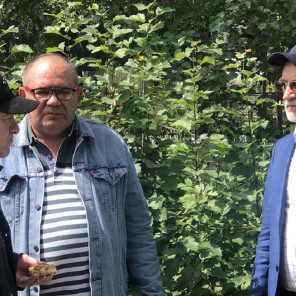 Памятник Янчику - 10