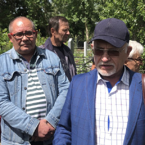 Памятник Янчику - 14