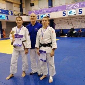 Гизатулина-Сыровацкий-Крутихина