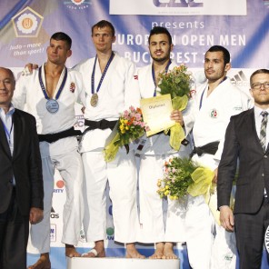 Победа Дениса Ярцева на Континентальном Кубке в Бухаресте-3