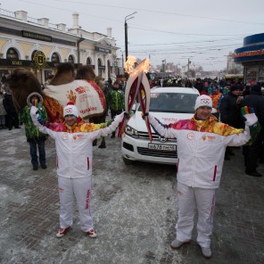 Челябинские факелонсцы-дзюдоисты Александр Миллер и Мансур Исаев-3