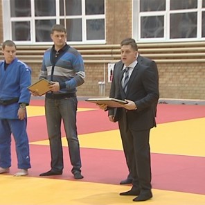 Награда за вклад в развитие дзюдо-10