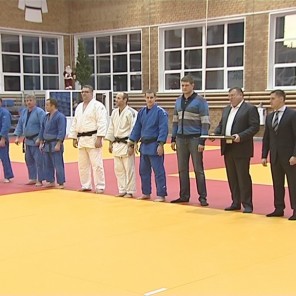 Награда за вклад в развитие дзюдо-31