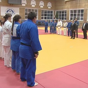 Награда за вклад в развитие дзюдо-5