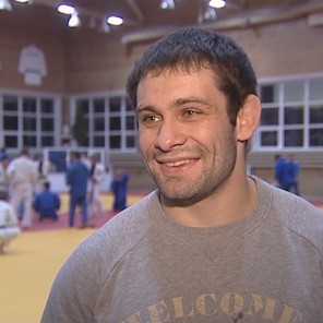 Награда за вклад в развитие дзюдо-57