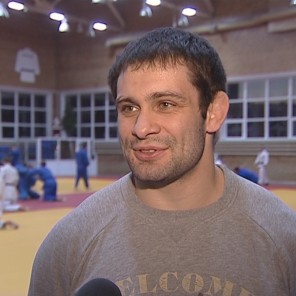 Награда за вклад в развитие дзюдо-60