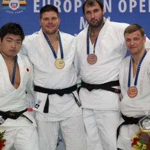 Бостанов - бронзовый призёр открытого турнира Европы по дзюдо в Австрии-2