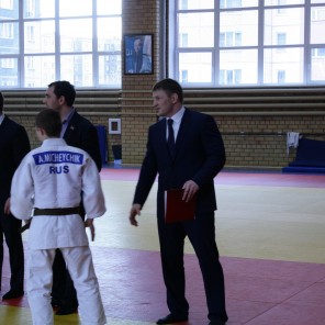 В Челябинске наградили медалистов первенства России среди юношей и девушек до 18-ти лет в Липецке-8