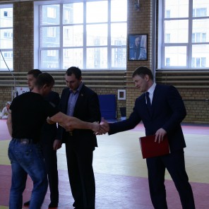 В Челябинске наградили медалистов первенства России среди юношей и девушек до 18-ти лет в Липецке-9