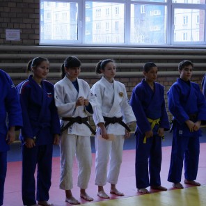 В Челябинске наградили медалистов первенства России среди юношей и девушек до 18-ти лет в Липецке-13