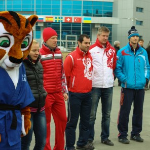 "Зелёная" акция с талисманом ЧМ-2014 по дзюдо тигрёнком Жориком - 2