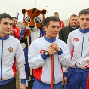 "Зелёная" акция с талисманом ЧМ-2014 по дзюдо тигрёнком Жориком - 15