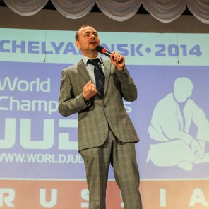 Первое организационное собрание волонтёров чемпионата мира-2014 по дзюдо в Челябинске, фото Виталия Визаулина - 10