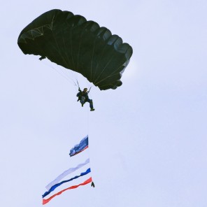 Федерация парашютного спорта поддержала чемпионат мира по дзюдо - 2