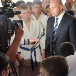 Фёдор Емельяненко в Центре олимпийской подготовки-10