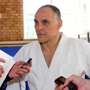 Интервью с Эцио Гамбой