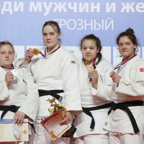 Награждение - свыше 78 кг