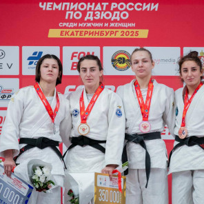 Мананникова Анастасия- бронзовая медалистка чемпионата России ?