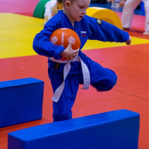 Семья чемпионов - 2